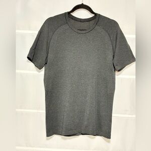 lululemon athletica Charcoal Short Sleeve Tee